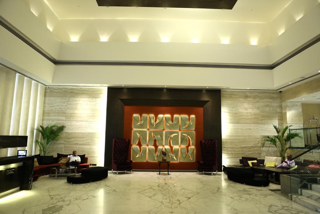 The Landmark Towers Kanpur Exterior photo